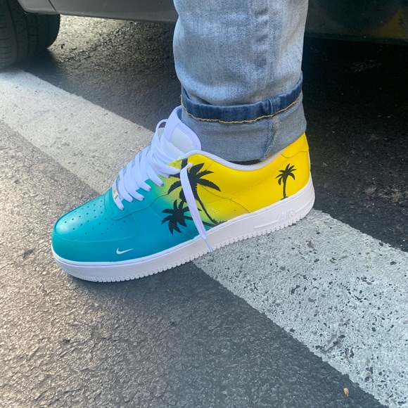 Shoe customization - Picture 4 of 10